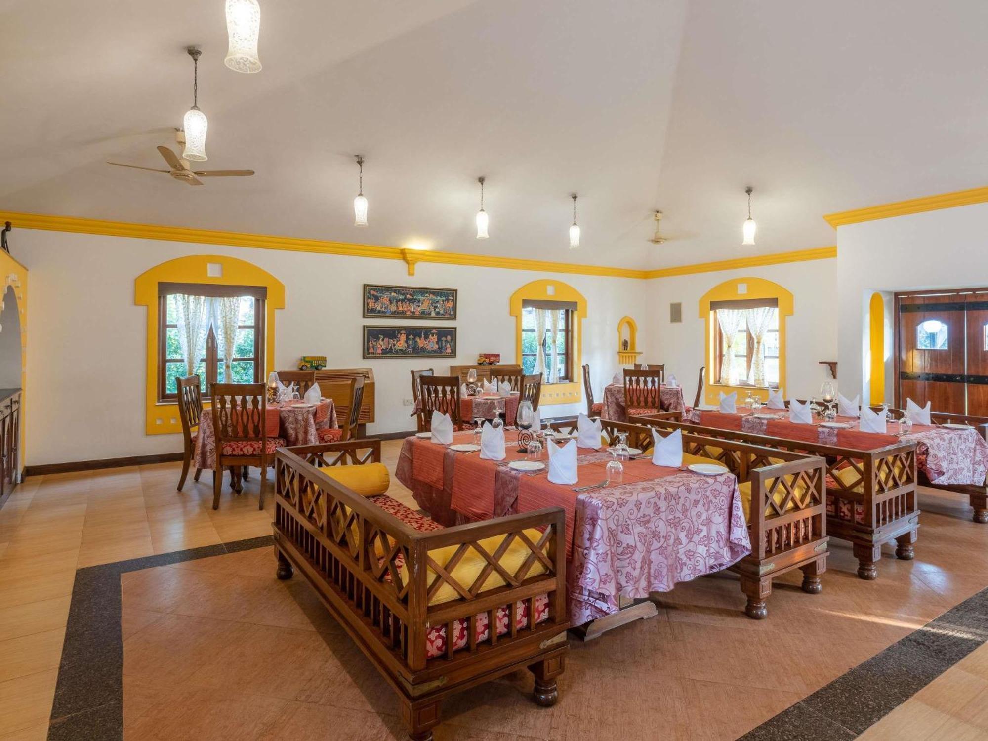 Novotel Goa Dona Sylvia Resort Cavelossim Kültér fotó
